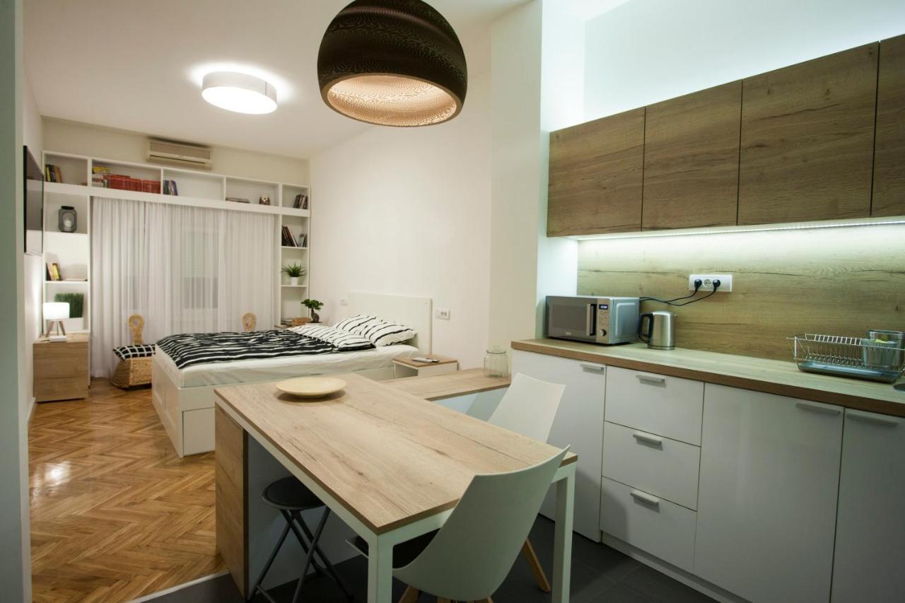 Studio 10 Belgrad Exterior foto